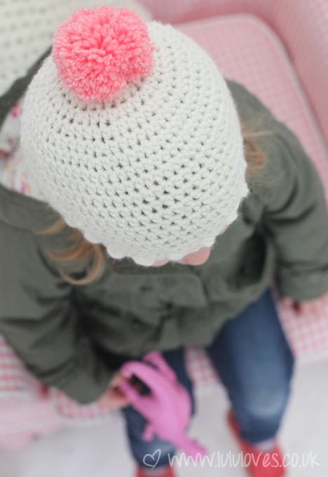 Crochet Pom Pom Hat