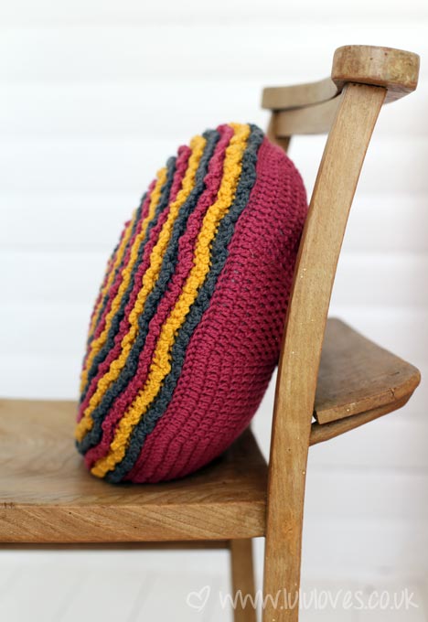 Crochet Round Ruffle Cushion - Lululoves