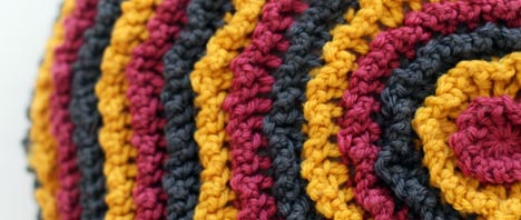 crochet-ruffle-cushionteaser.jpg