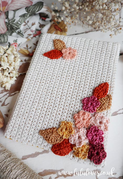 Free Crochet Pattern - A5 Journal Cover | Lululoves Blog 